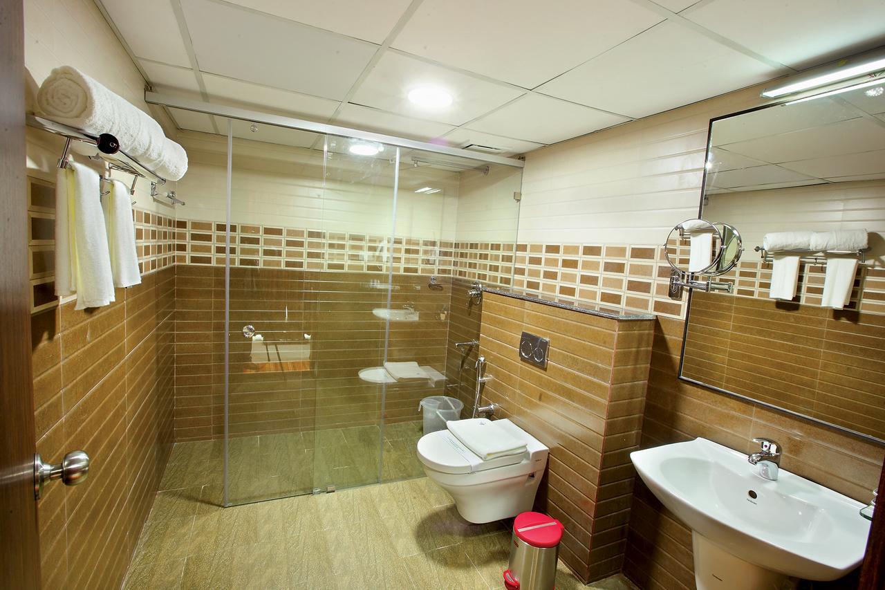 Joyees Residency Hotel Kottayam Exterior photo